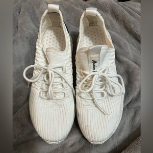 Maxim Pardi Tennis Shoes